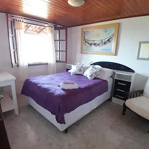  Quarto em Acomodações Particulares Marti